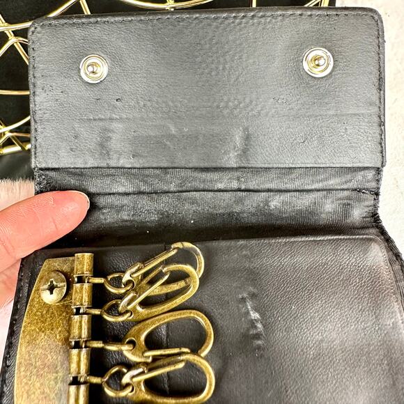 Chanel key holder keychain bag charm custom - Picture 6 of 16